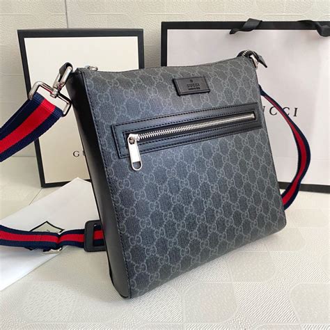 Gucci Messenger GG Supreme Black/Grey 